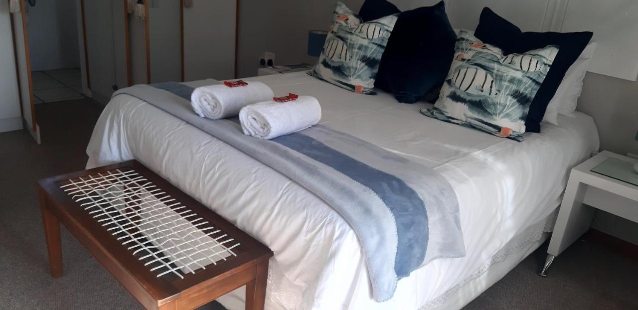 Shark Cove Little Cottage Kleinbaai Екстер'єр фото